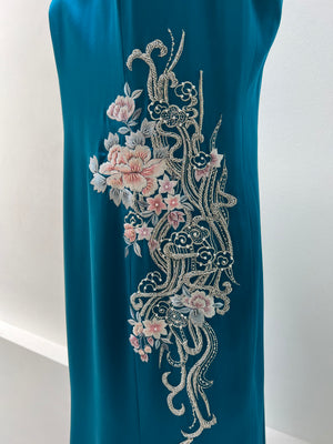 DanDan Handmade Emboidery Flower Cheongsam