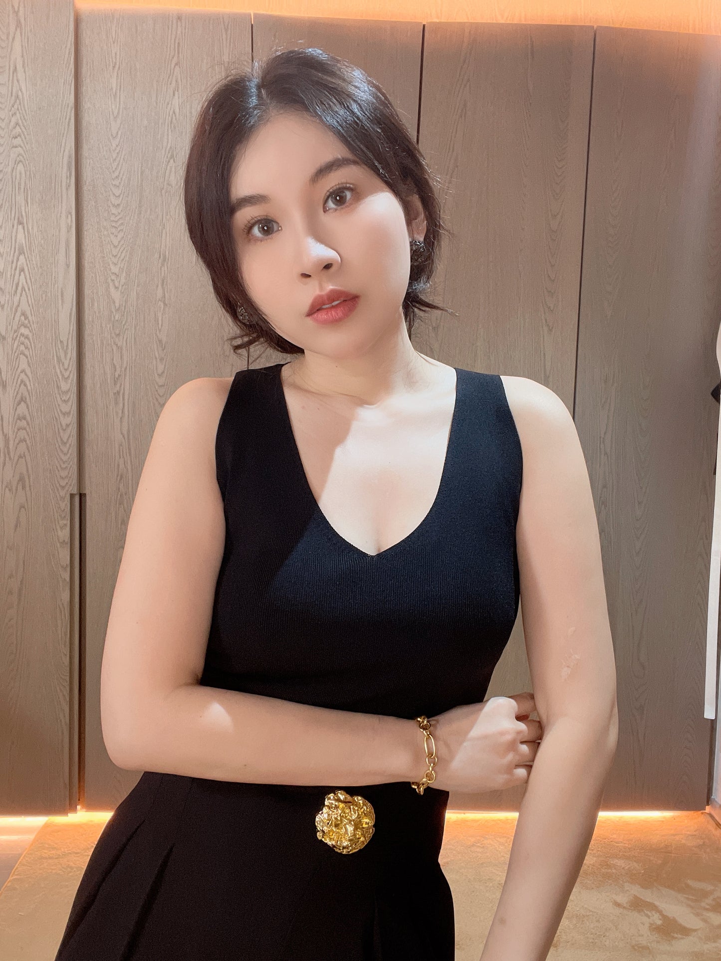 Carmen Knitted V Neck Sleeveless Tank Top
