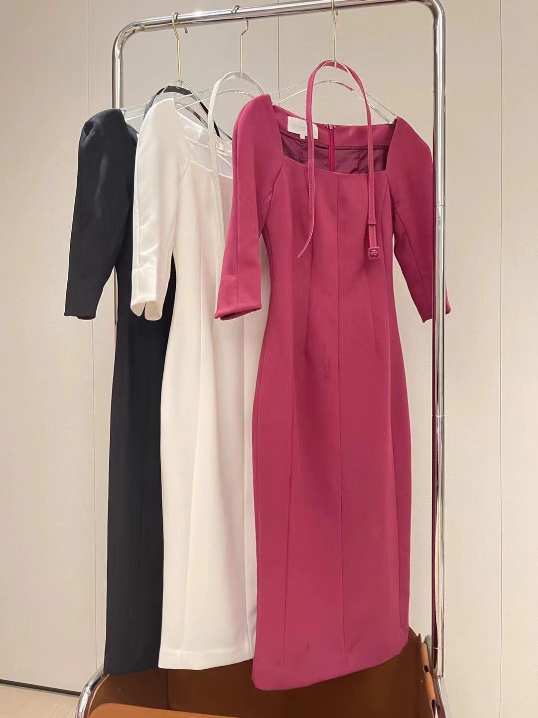 Porsha Square Neck Midi Dress
