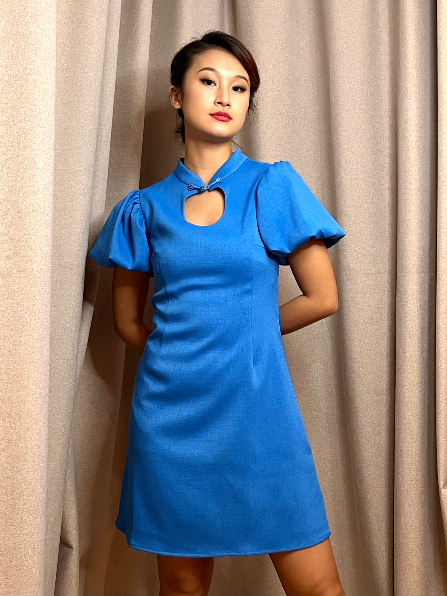 Camellia Keyhole Classic Mini Dress