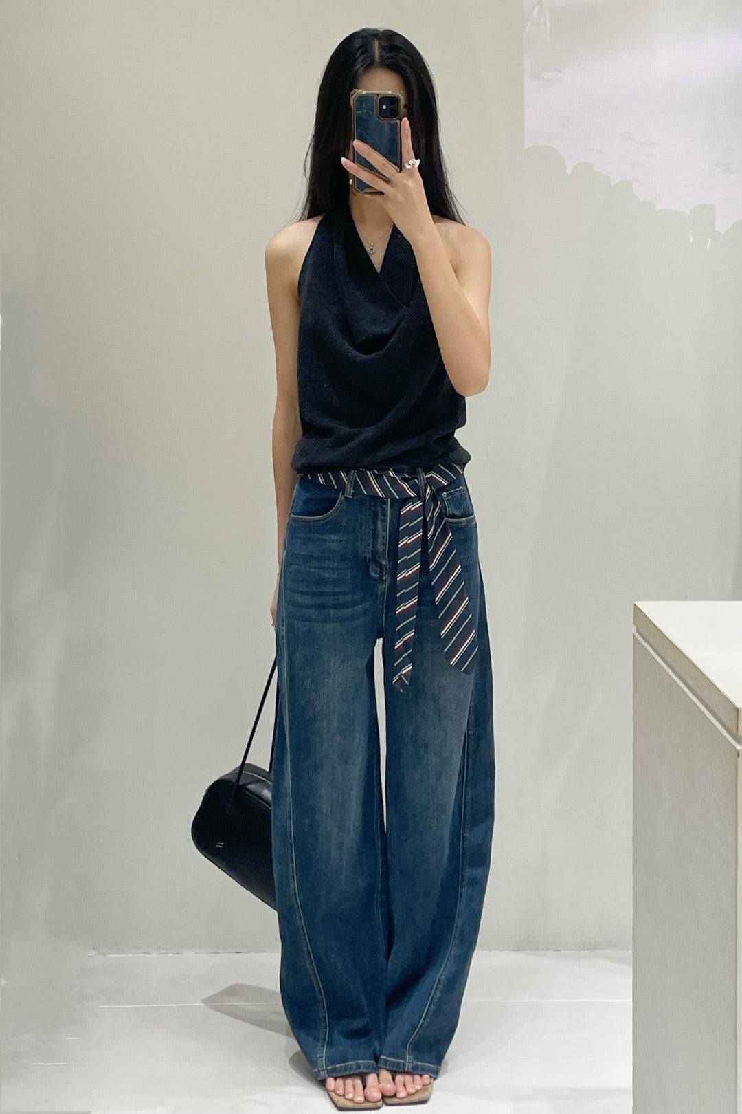 Odora Halter-Style Sleeveless Top