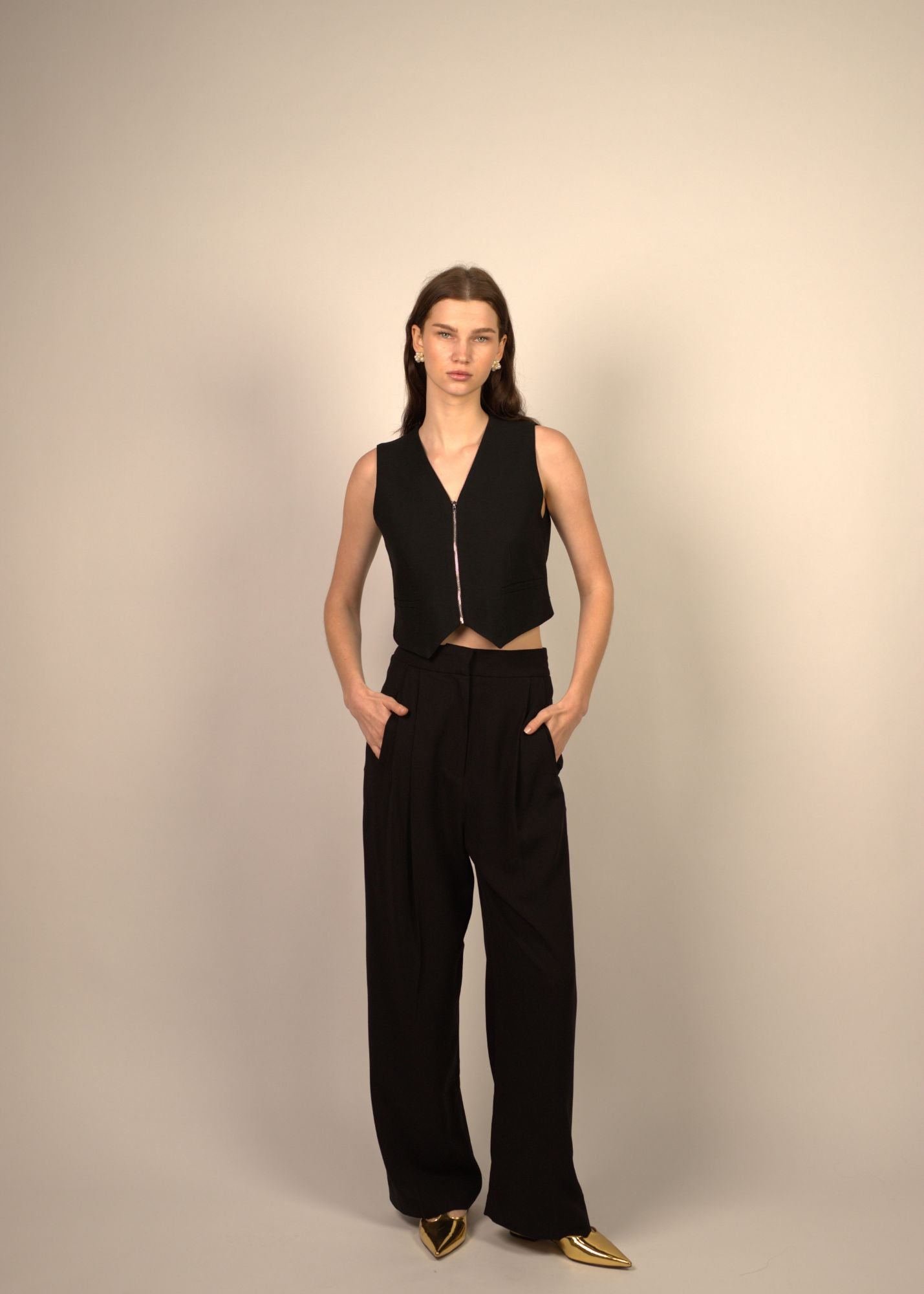 Alesha Sleeveless Front ZIp Top and Pant Sets