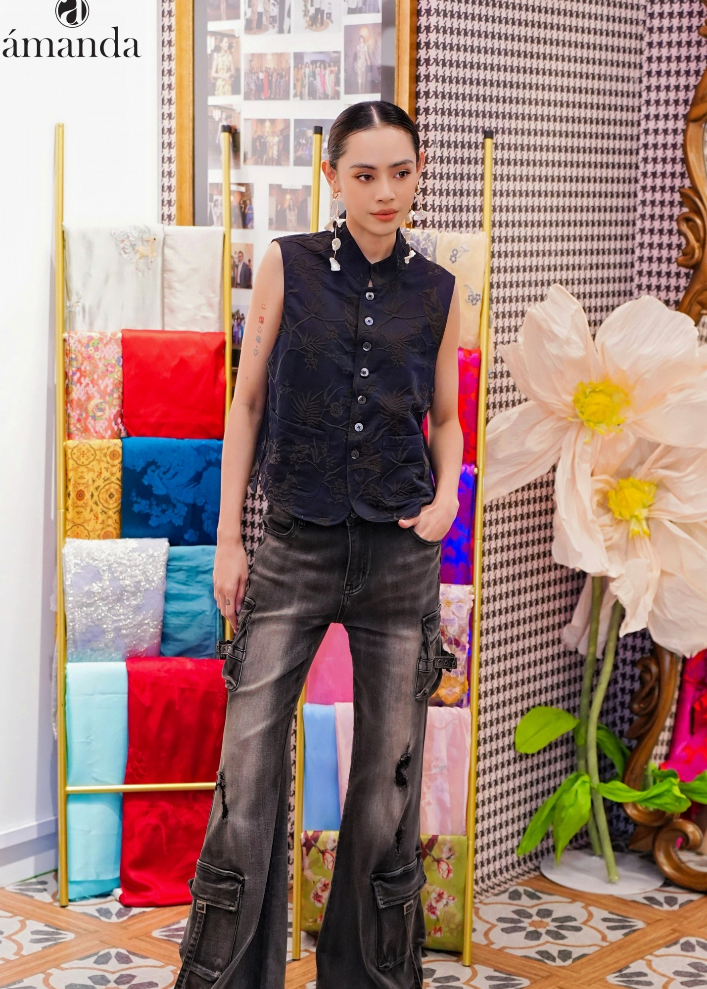 Le Le Front Pocket Mulberry Silk Vest