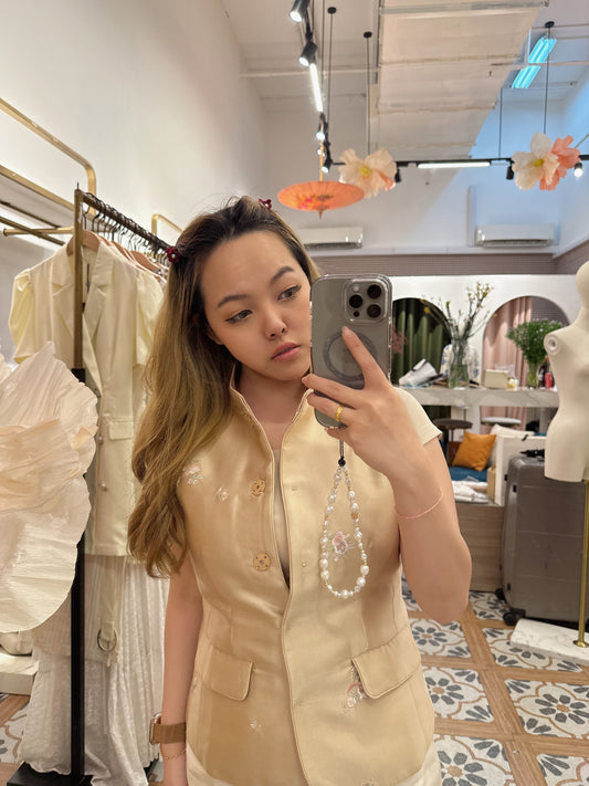 Ling Long Flower Embroidery Vest