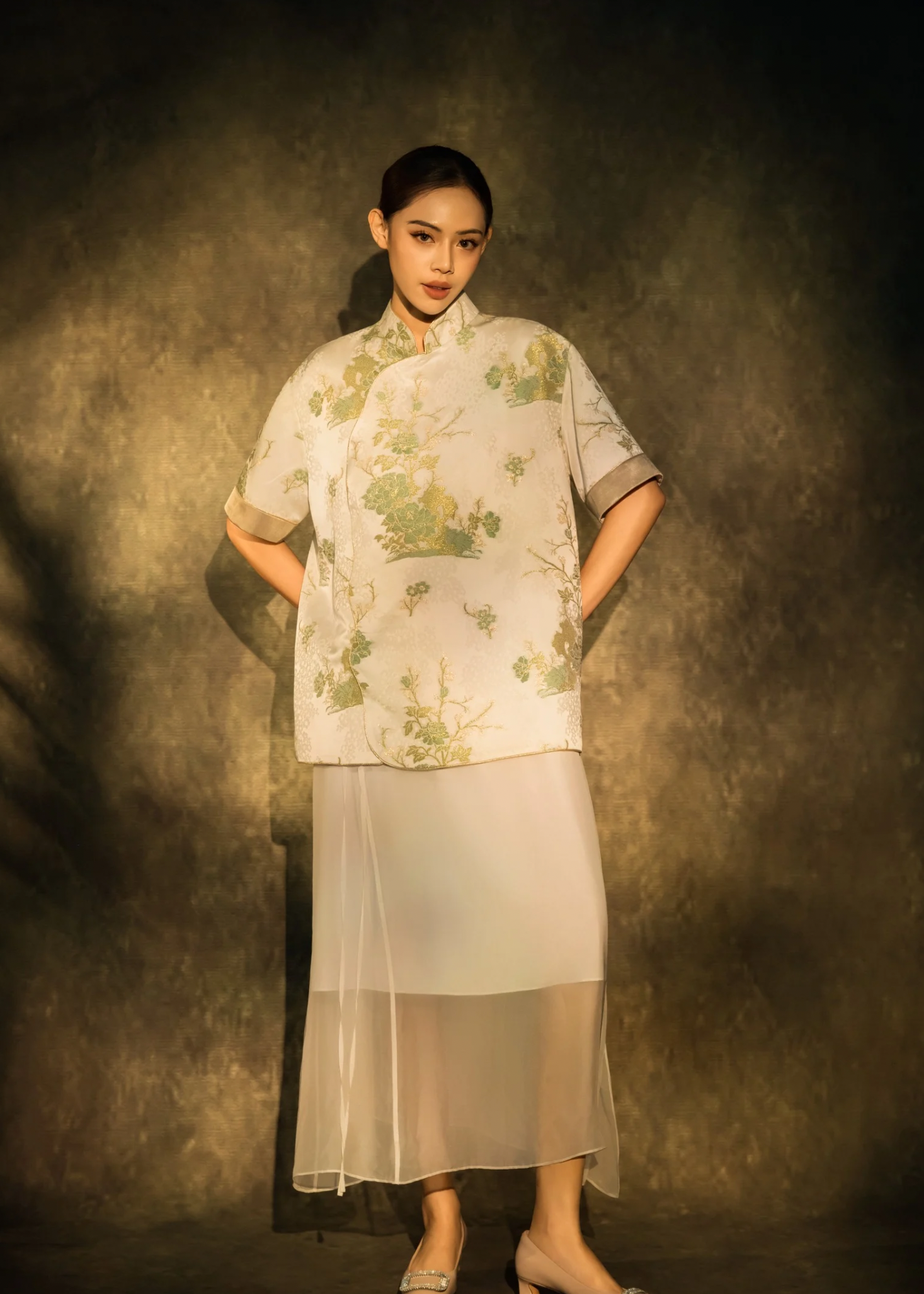 [Bespoke] JingLiang Mandarin Oriental Top