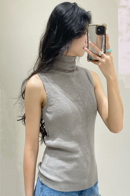 Lana Knitting High Collar Tank Top