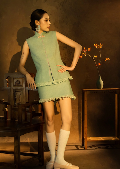 [Bespoke] MeiHua Sleeveless Ruffle Top