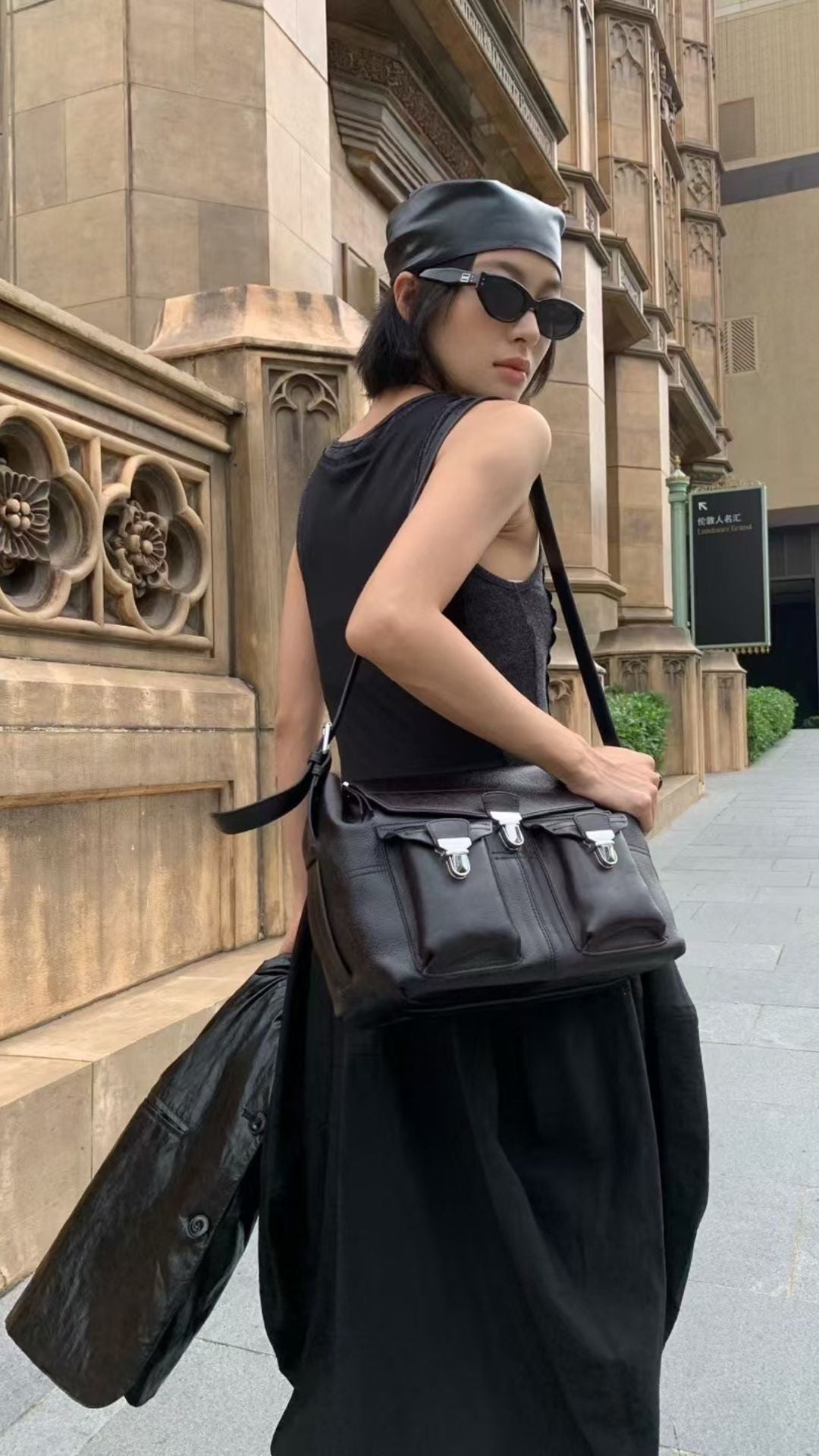 Daisy Sleeveless Design Dripped Dress