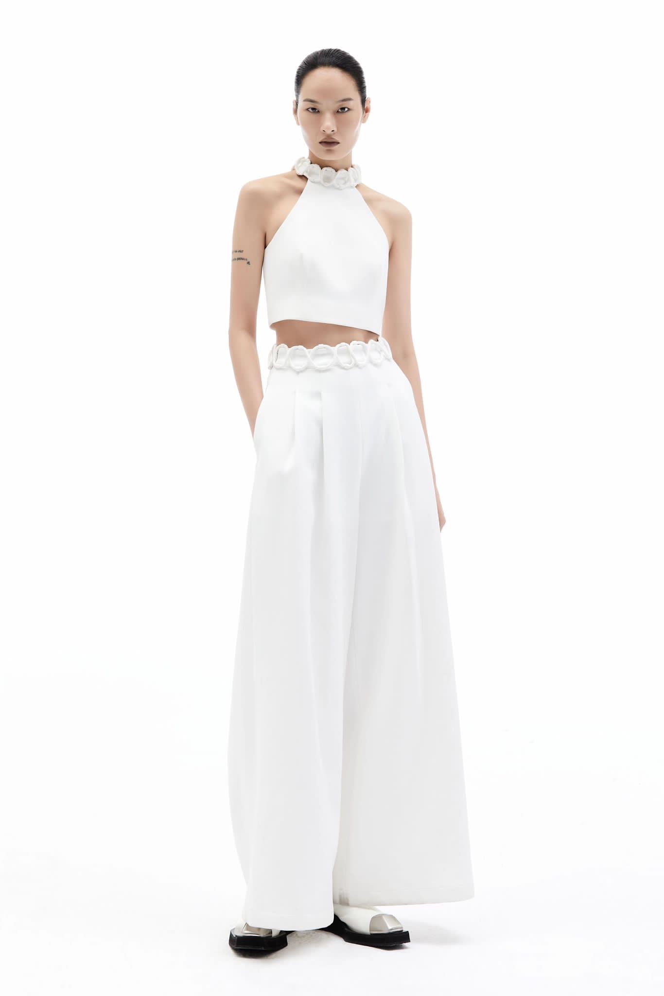 Juniper Front Pleated Wide Leg Pant