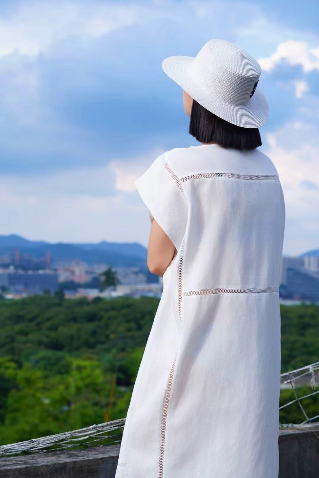 Eartha Oversize Dress