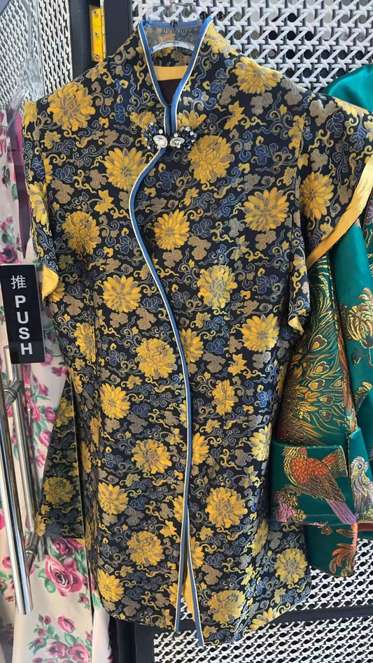 [Bespoke] QingHua Silk Material Mini Cheongsam