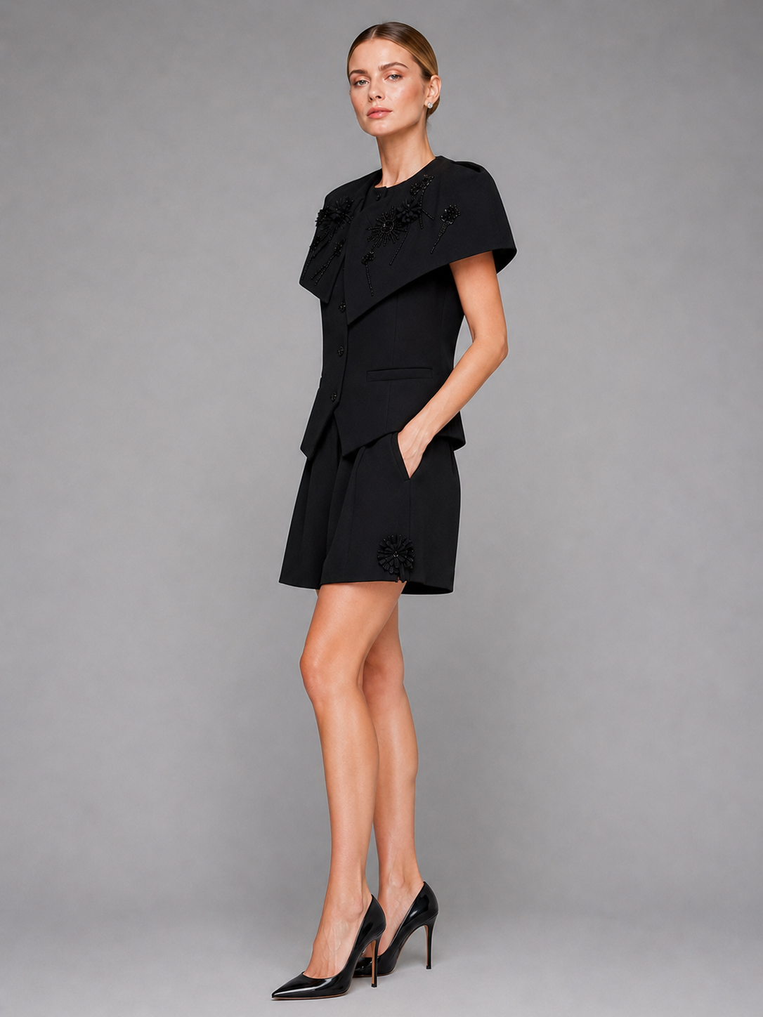 Inès Cape Vest