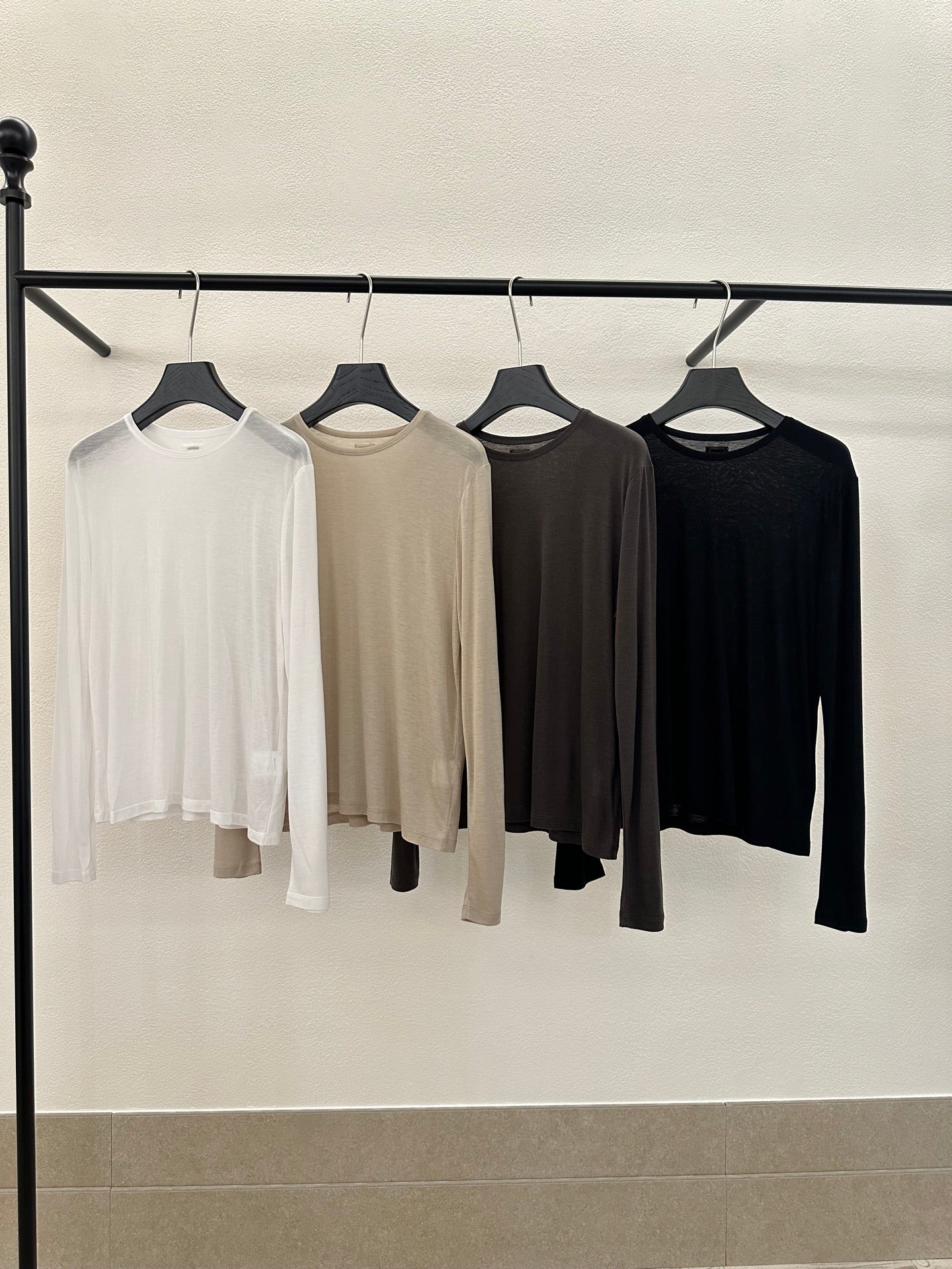 Naomi Long Sleeve Top
