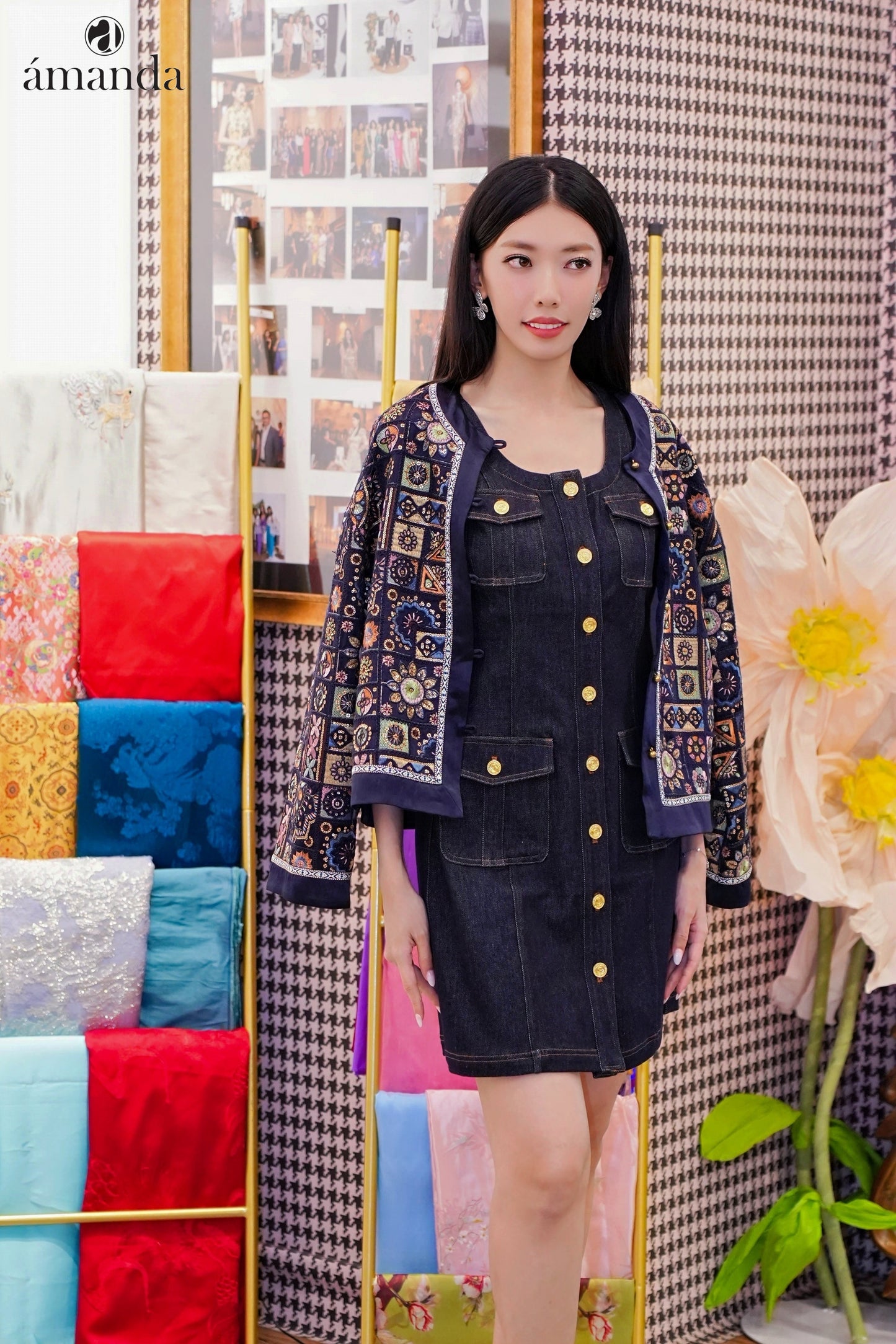 Yun Yun Embroidery Long Sleeve Jacket