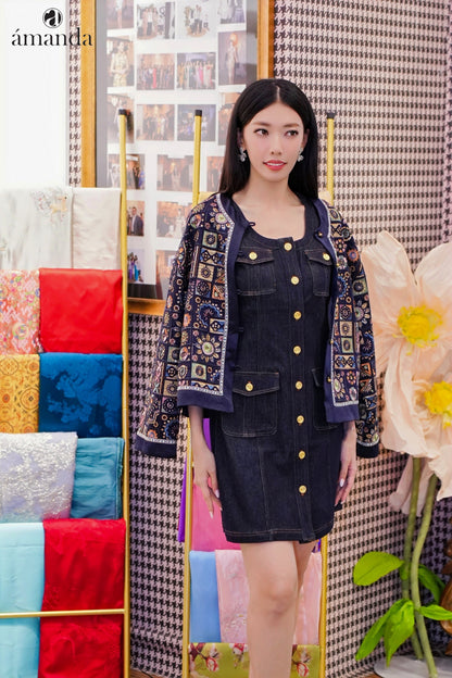 Yun Yun Embroidery Long Sleeve Jacket