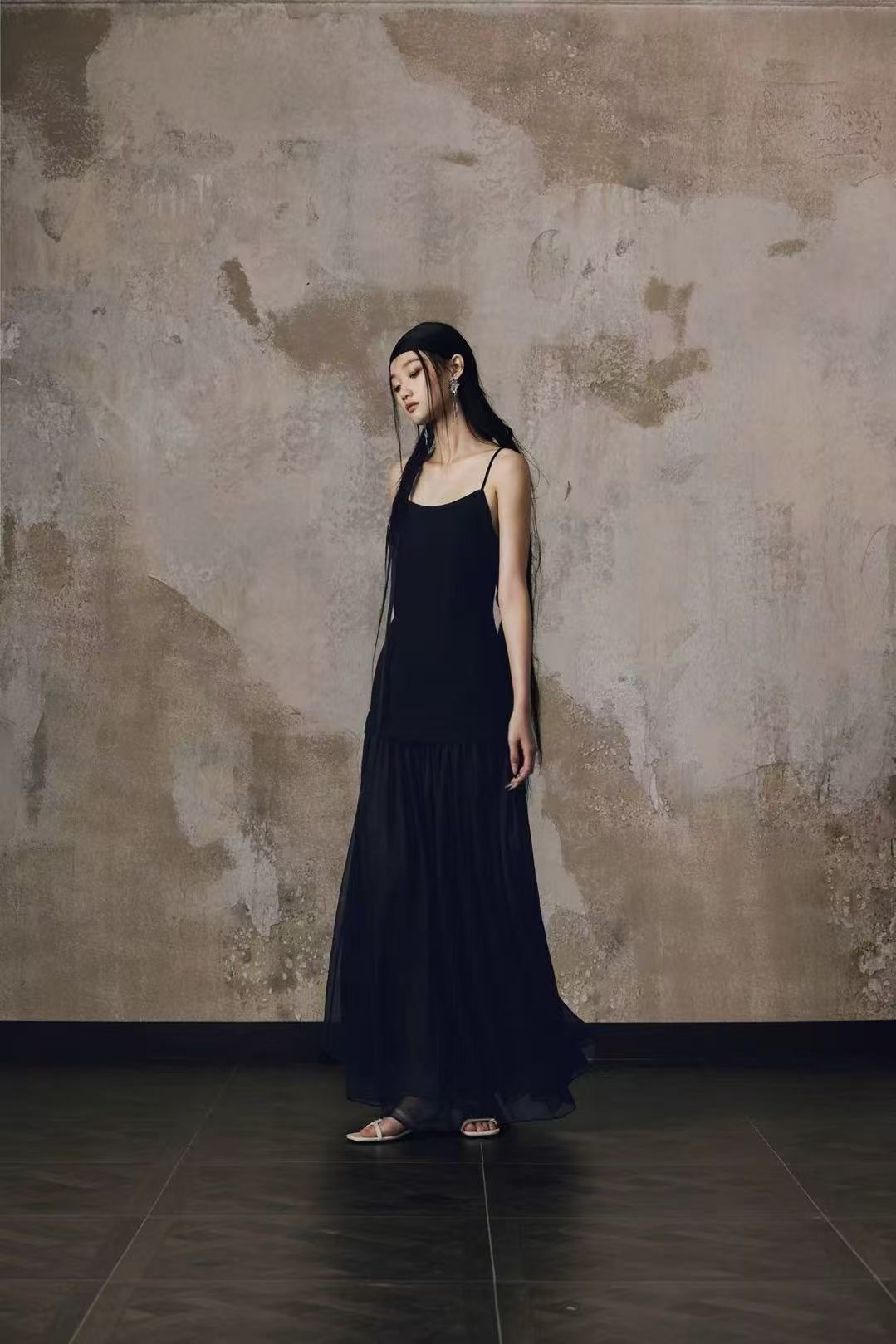 Agata Sleeveless Flowy Dress