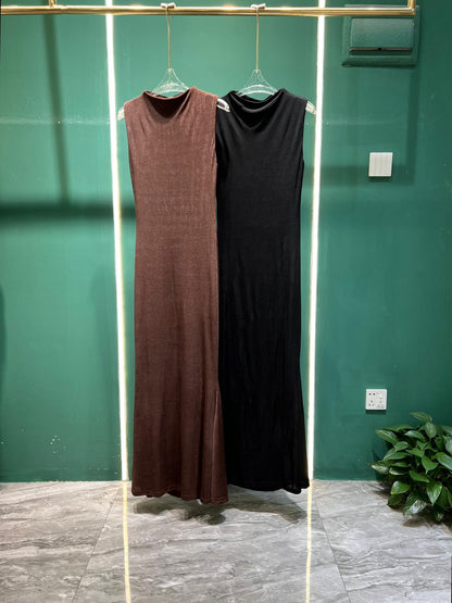 Rose Front Gathered Slim Dress