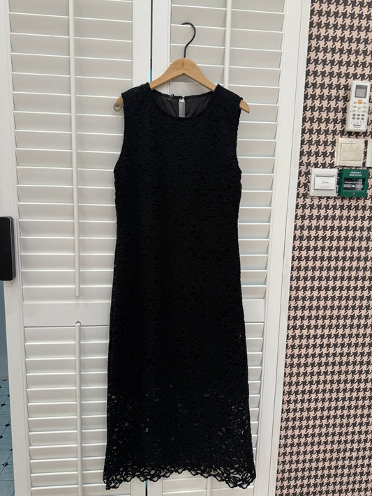 Mei Sleeveless Lace Dress