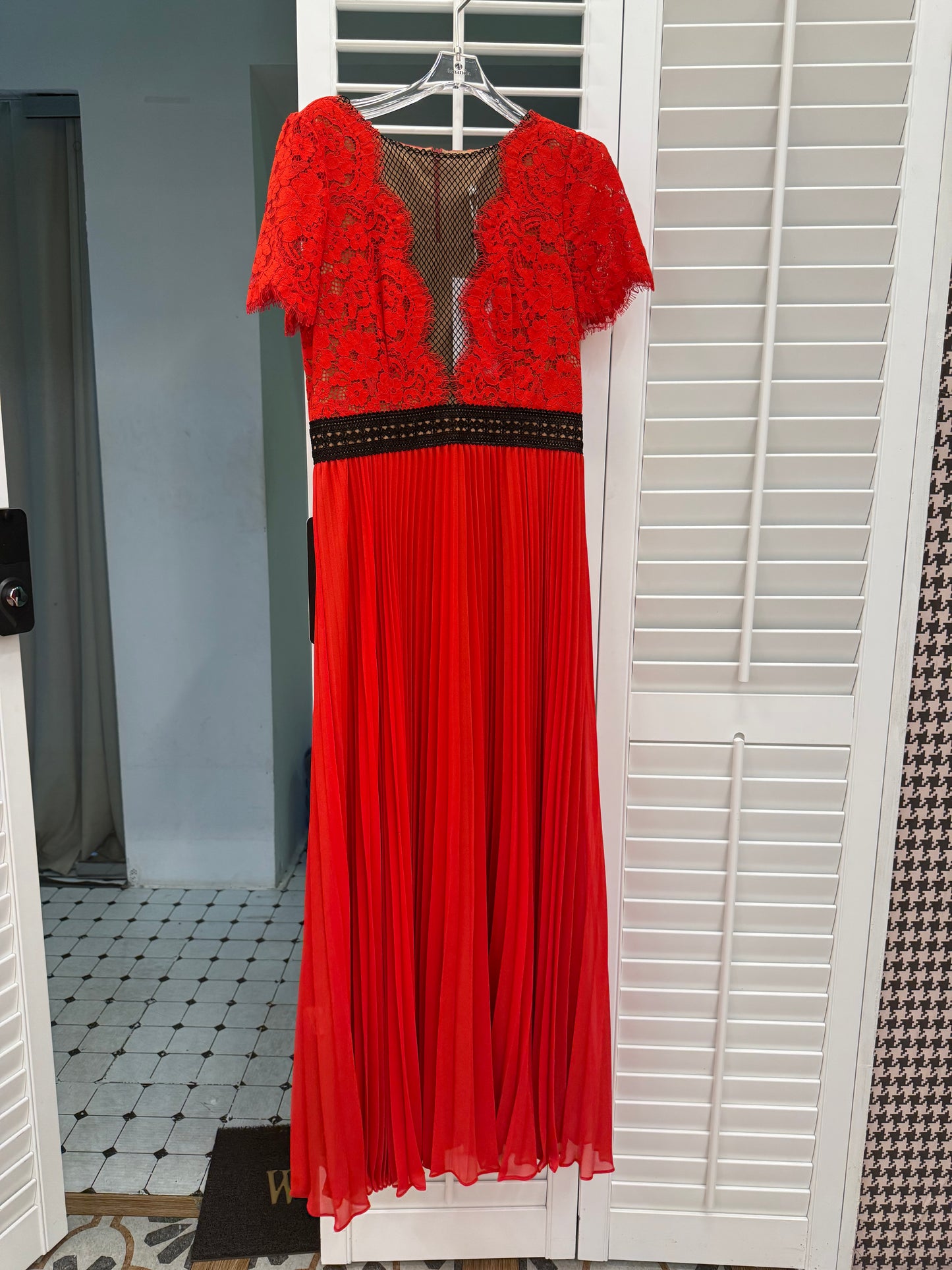Lorenza Lower V Neck Maxi Dress