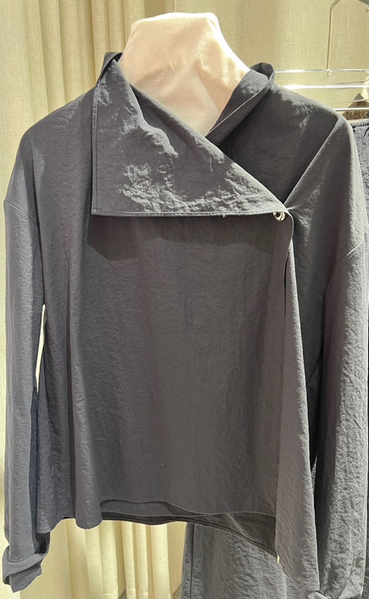 Kinsley High Collar Blouse