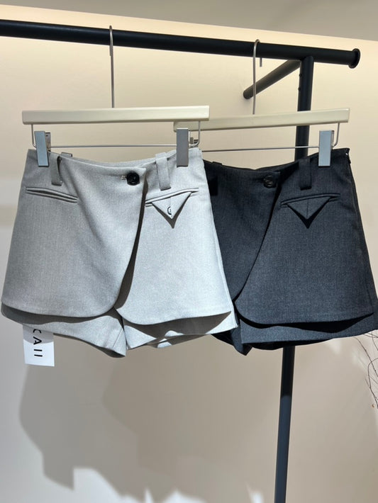 Sionne Skort