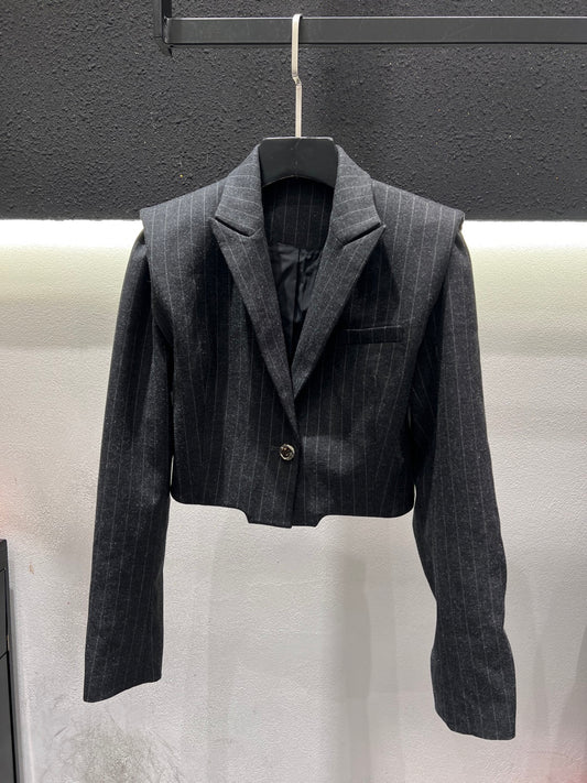 Shanaya Long Sleeve Crop Blazer
