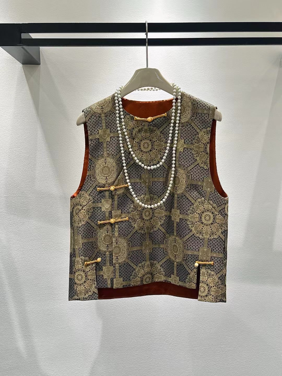 Na Silk Brocade Vest