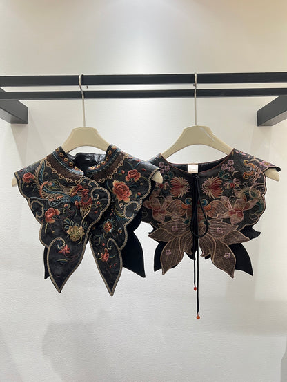 Tian Yue Embroidered Detachable Collar