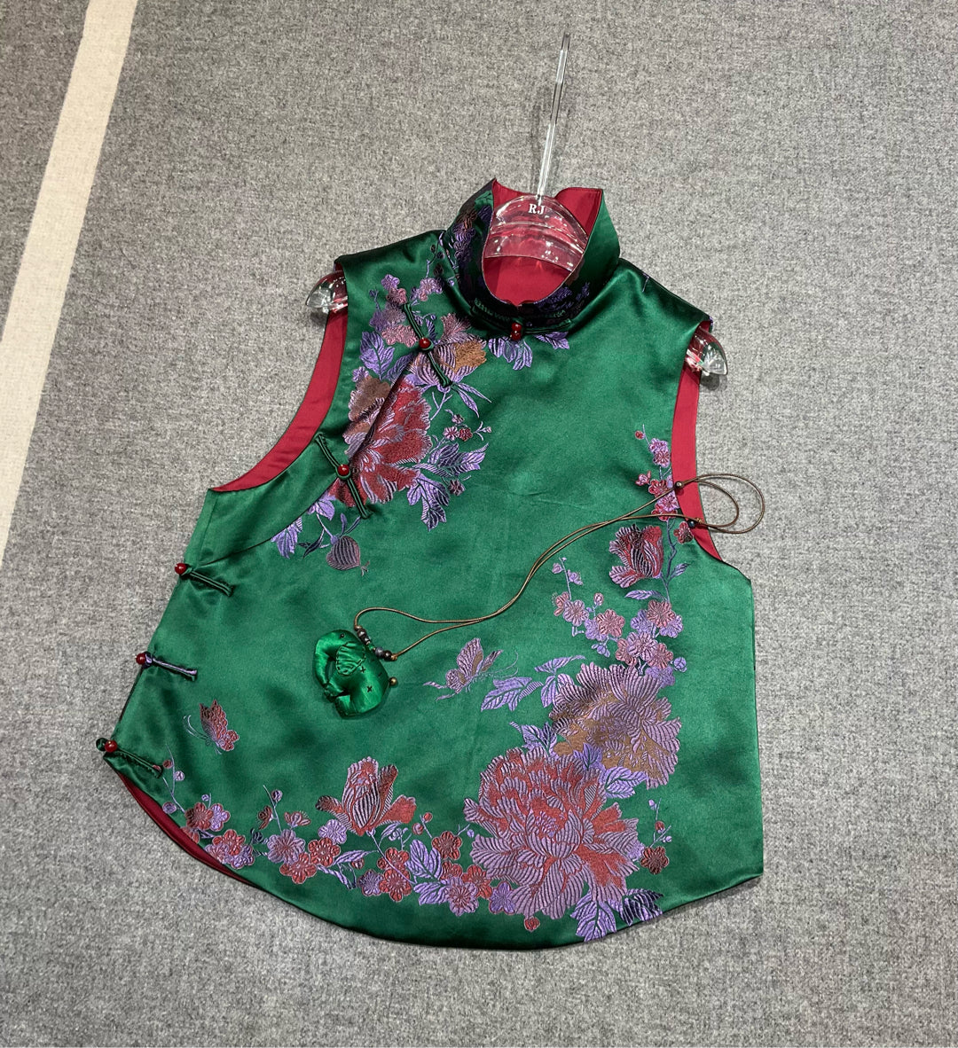 Chun-Hua High Collar Silk Brocade Vest