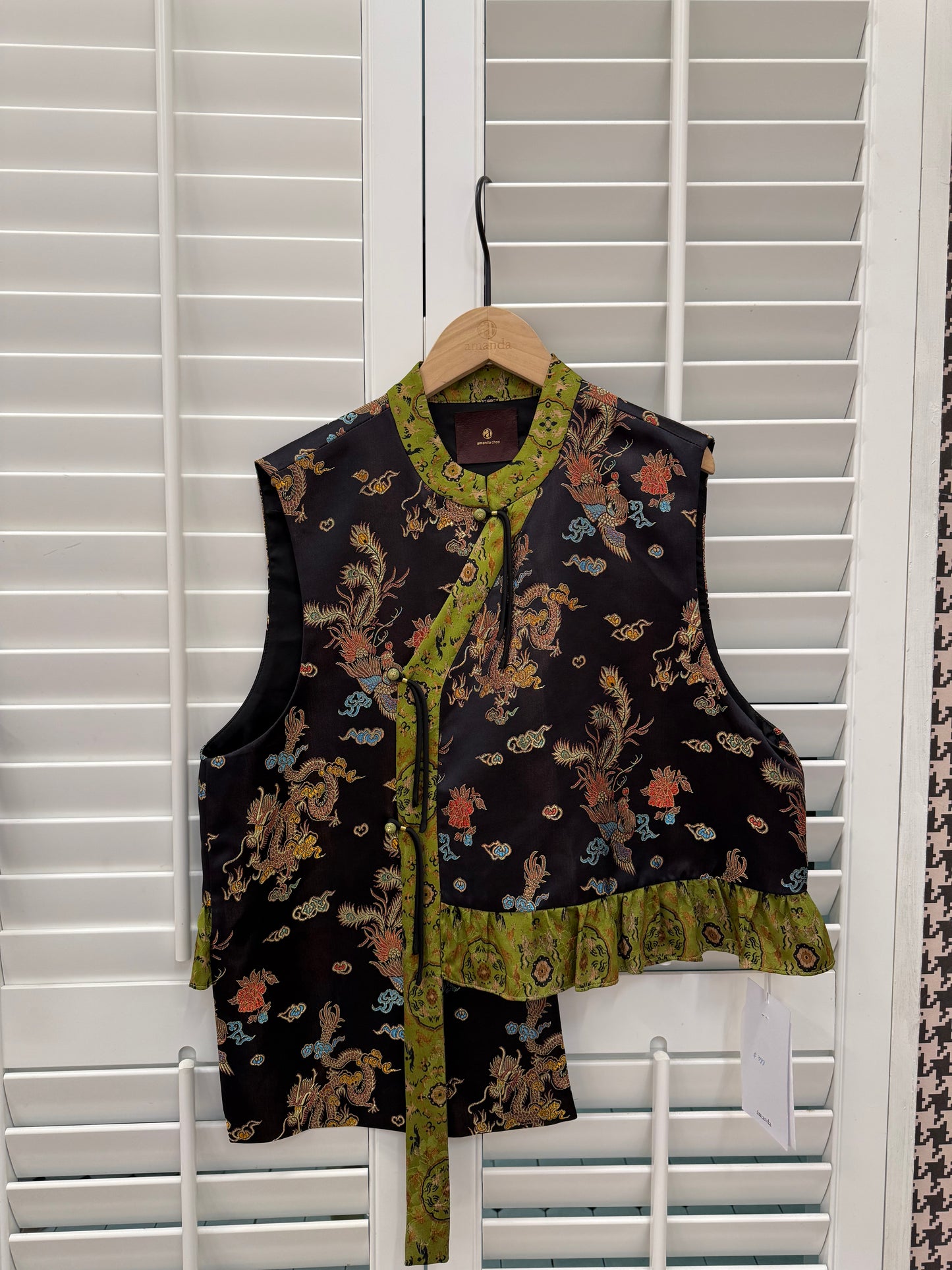 Tian Yue Asymmetrical Sleeveless Top