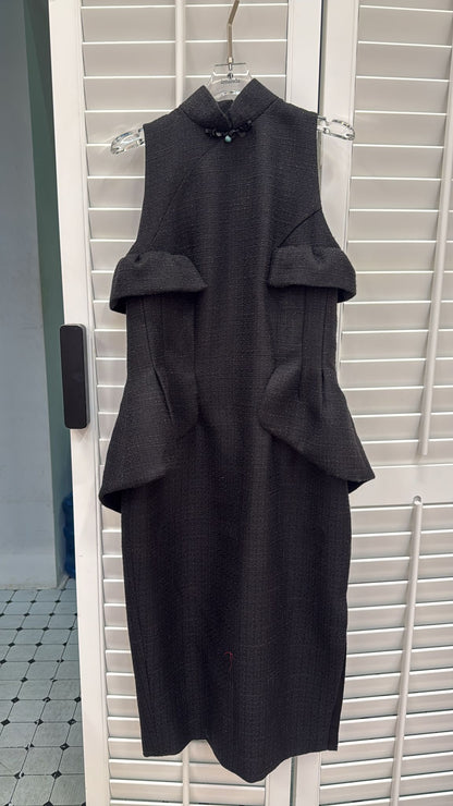 [Bespoke] Tian Xi Sleeveless Ruffle Dress - Sample