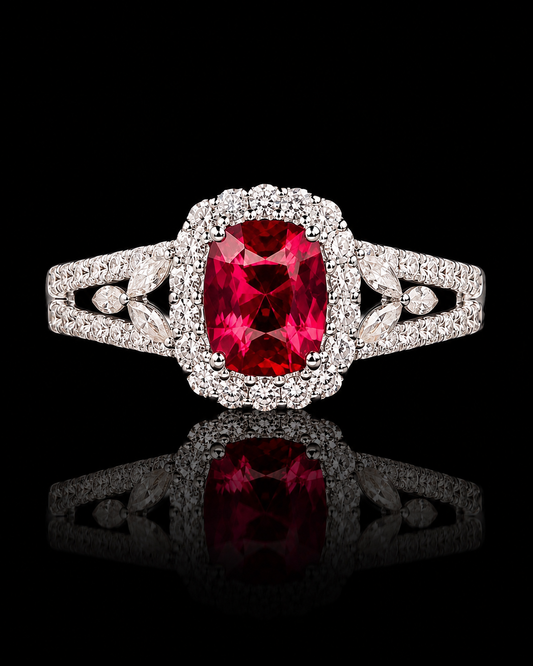 Rouge Étoile Ruby Ring