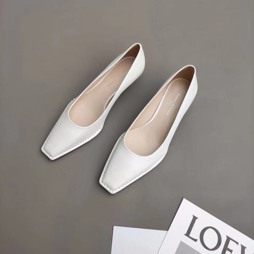 White patent hot sale flat shoes