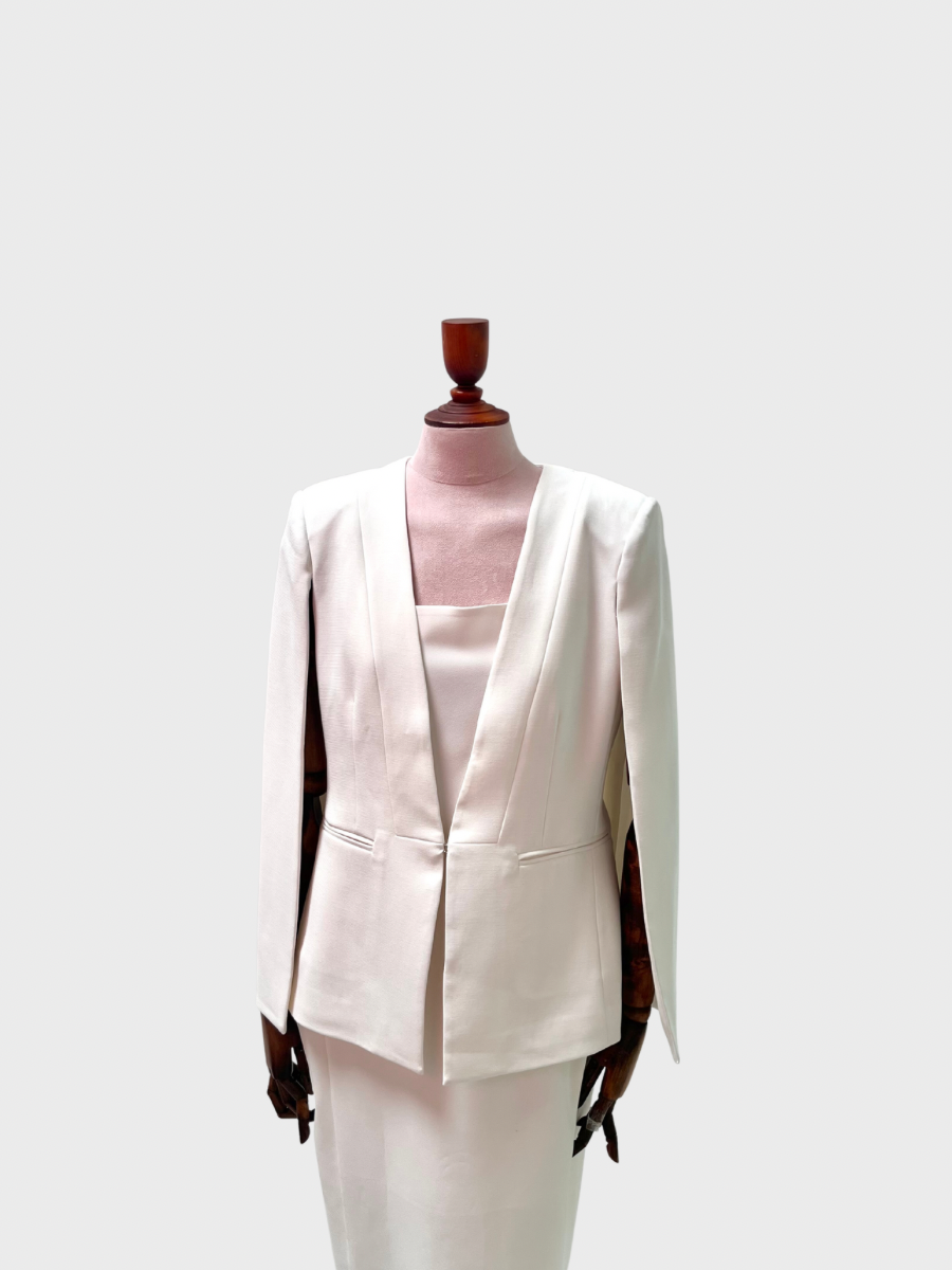 White long hot sale sleeve blazer