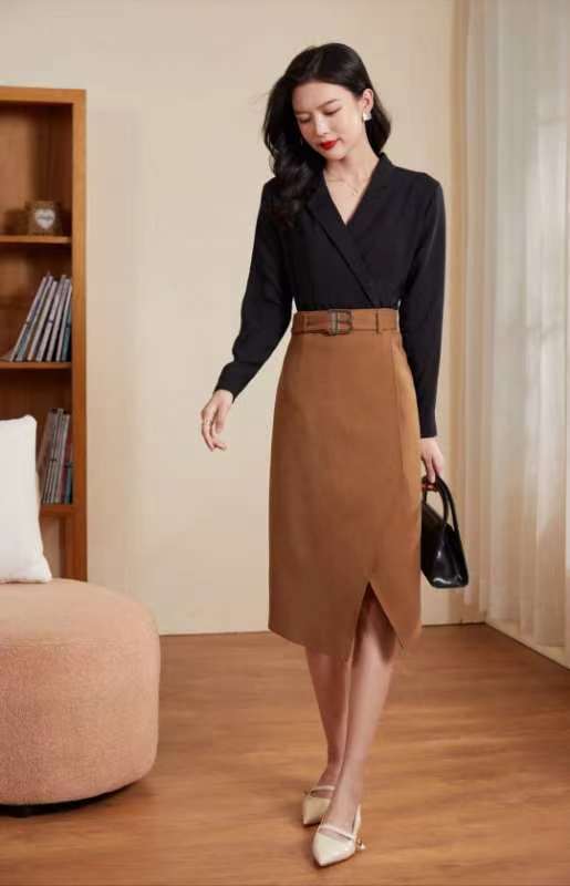 Kieryn Asymmetrical Belt Skirt