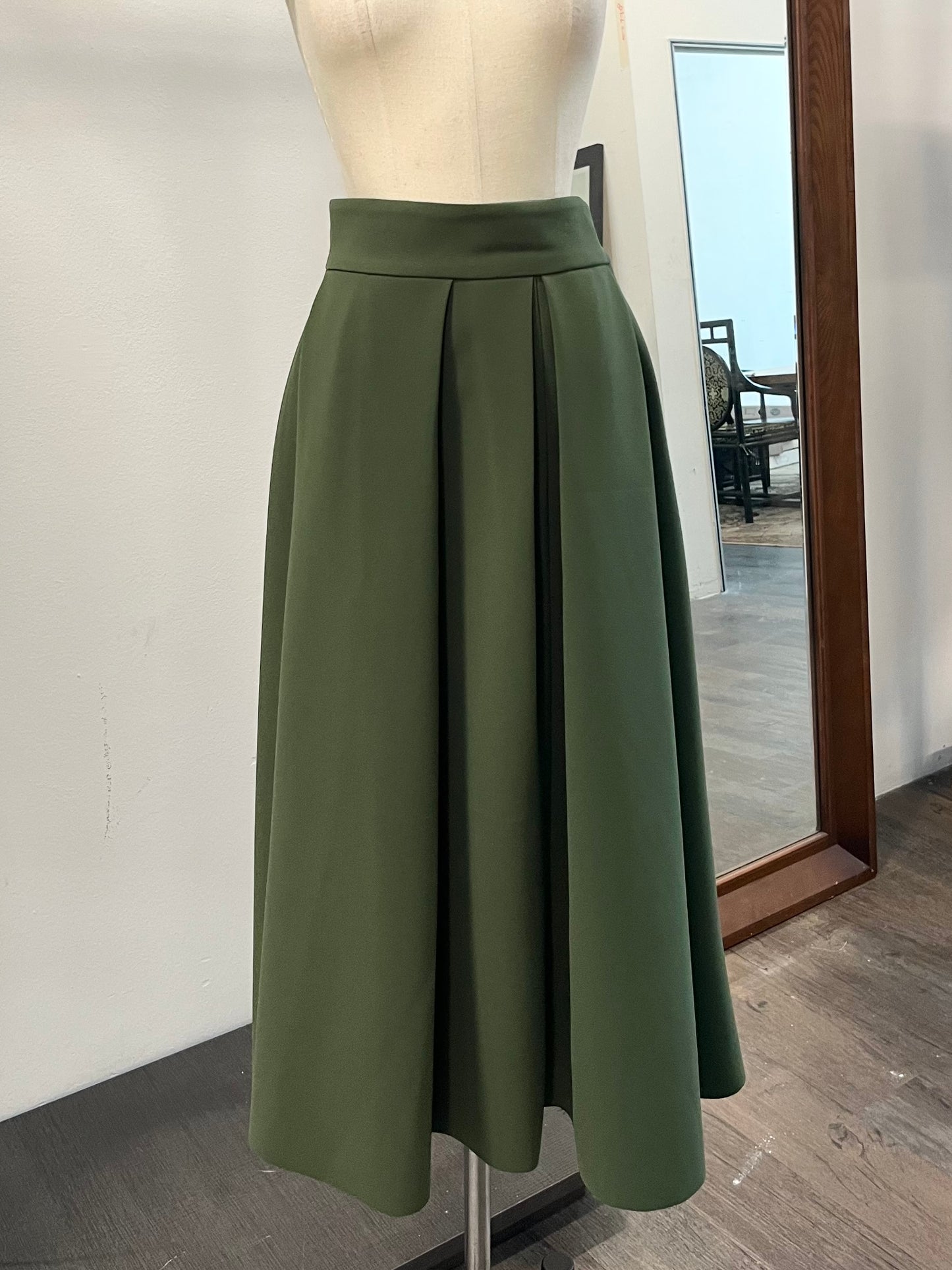 Amanda Army Green Skirt (in-house)