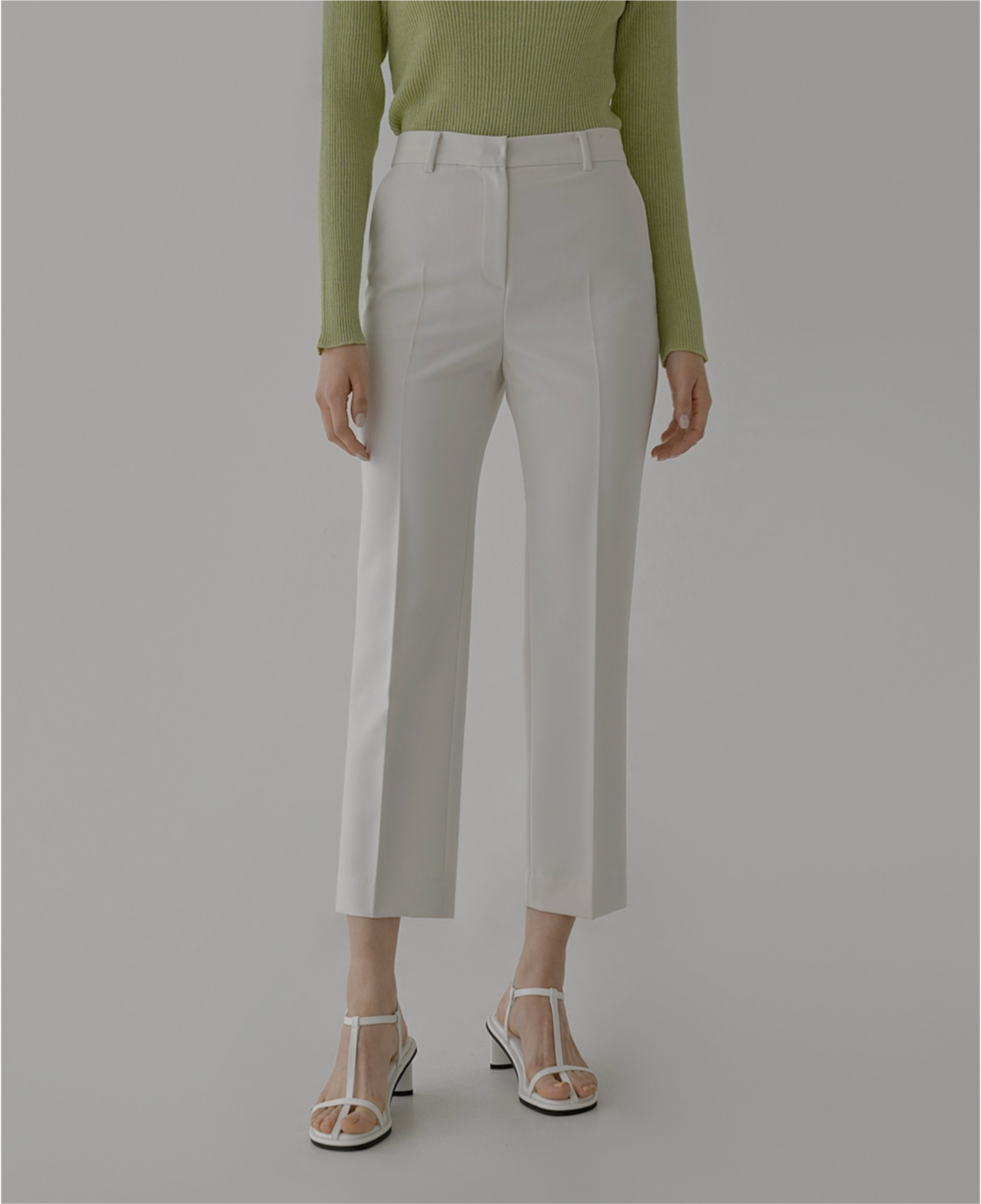 Pale Ankle Slack Pants