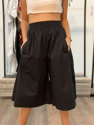 Miguel Black Shorts Loose Fit (in-house)