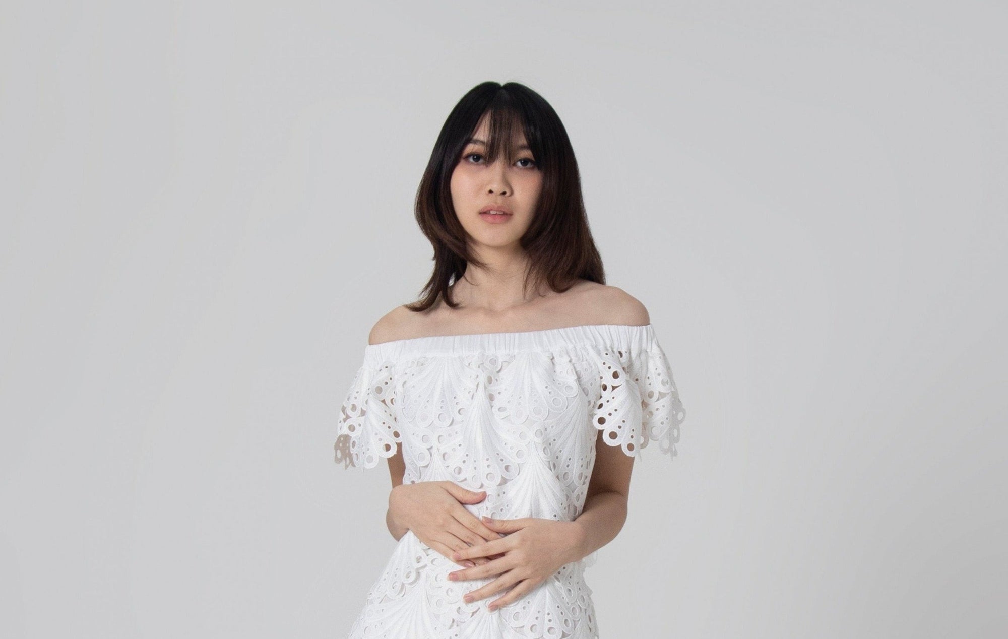 Zani Embroidery Lace Off-Shoulder Top